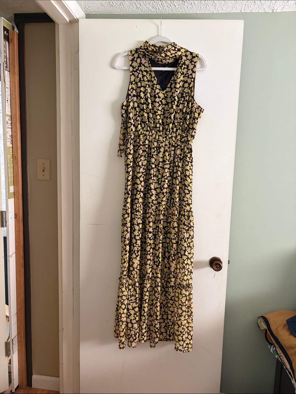 Who What Wear Yellow and Black Floral Maxi Dress